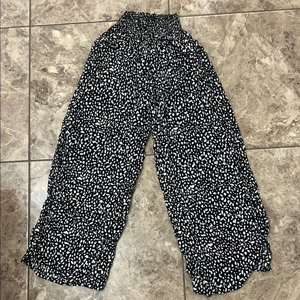 Black and White Patterned Pants